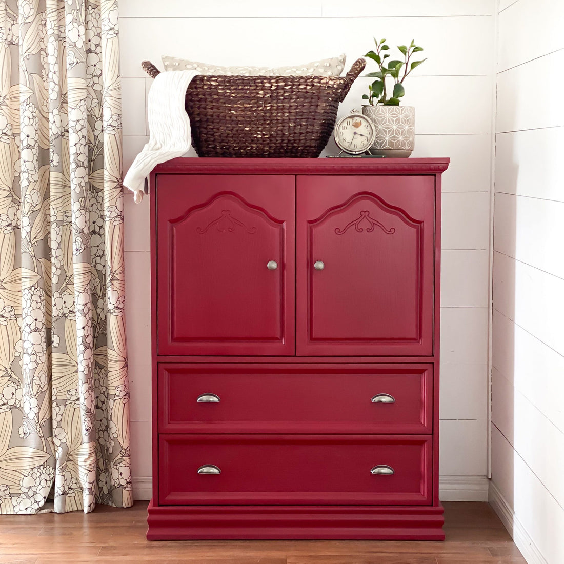 Armoire in "Cranberry Sauce"