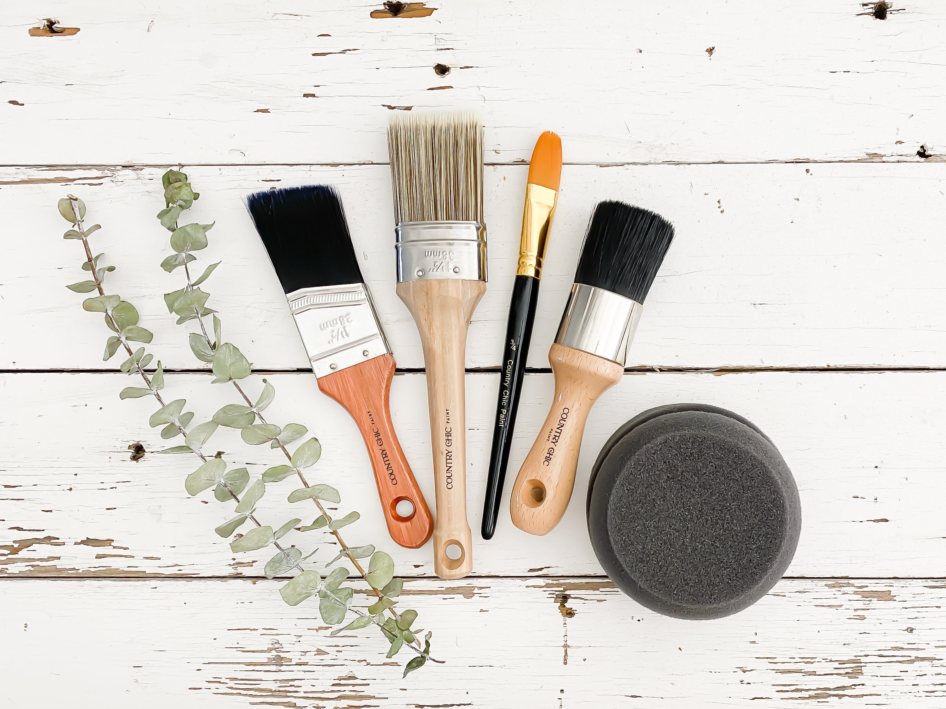 Brushes & Tools