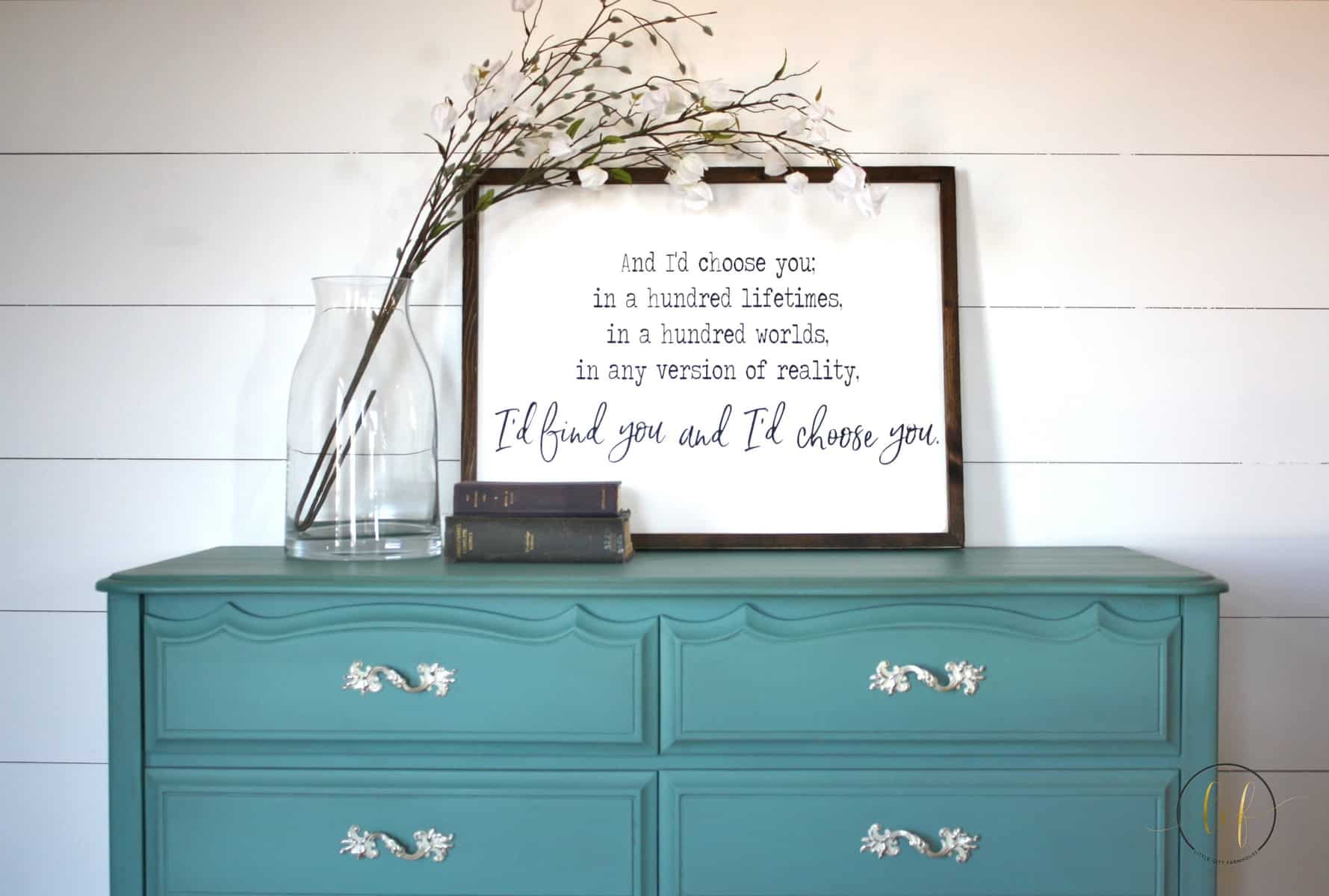 Bright, Bold, and Beautiful #DIY #furniturepaint #paintedfurniture #chalkpaint #turquoise #teal #bliss #blue #dresser #bedroom #countrychicpaint - blog.countrychicpaint.com