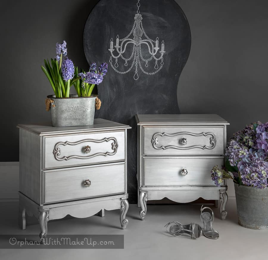Silver Metallic Night Tables #DIY #furniturepaint #paintedfurniture #homedecor #metallic #silver #nightstand #endtable #silver - blog.countrychicpaint.com